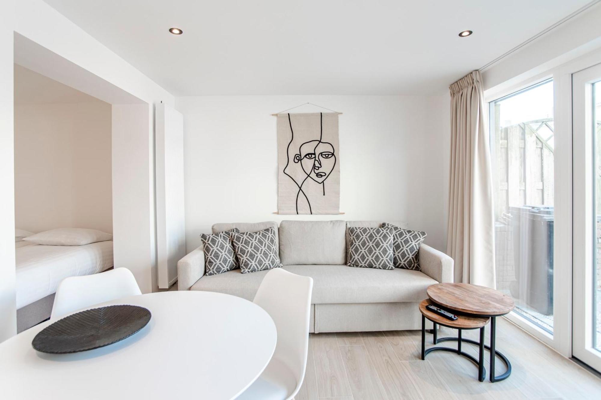 Апартаменты La Casa Alba With Private Parking Зандфорт Экстерьер фото