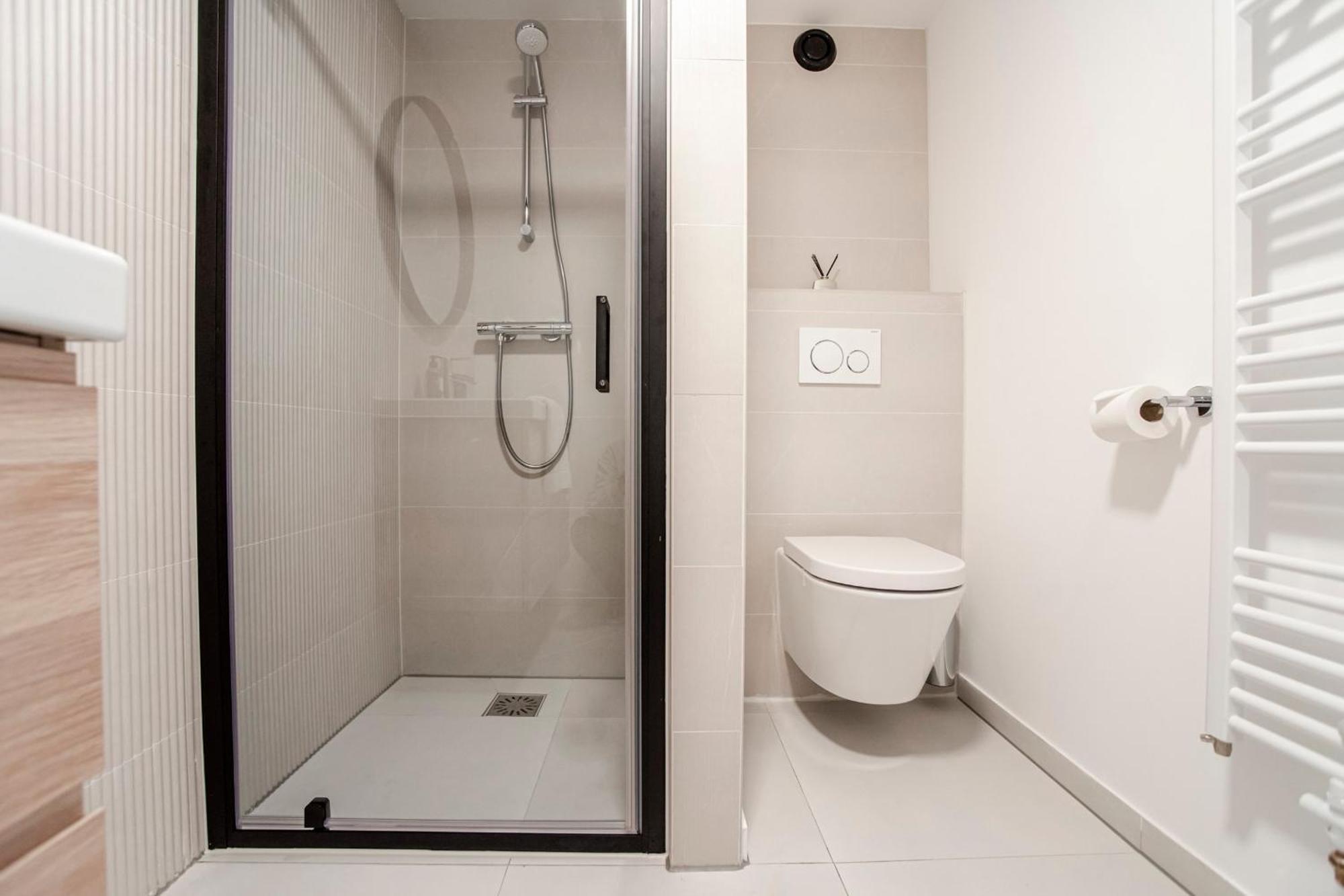 Апартаменты La Casa Alba With Private Parking Зандфорт Экстерьер фото