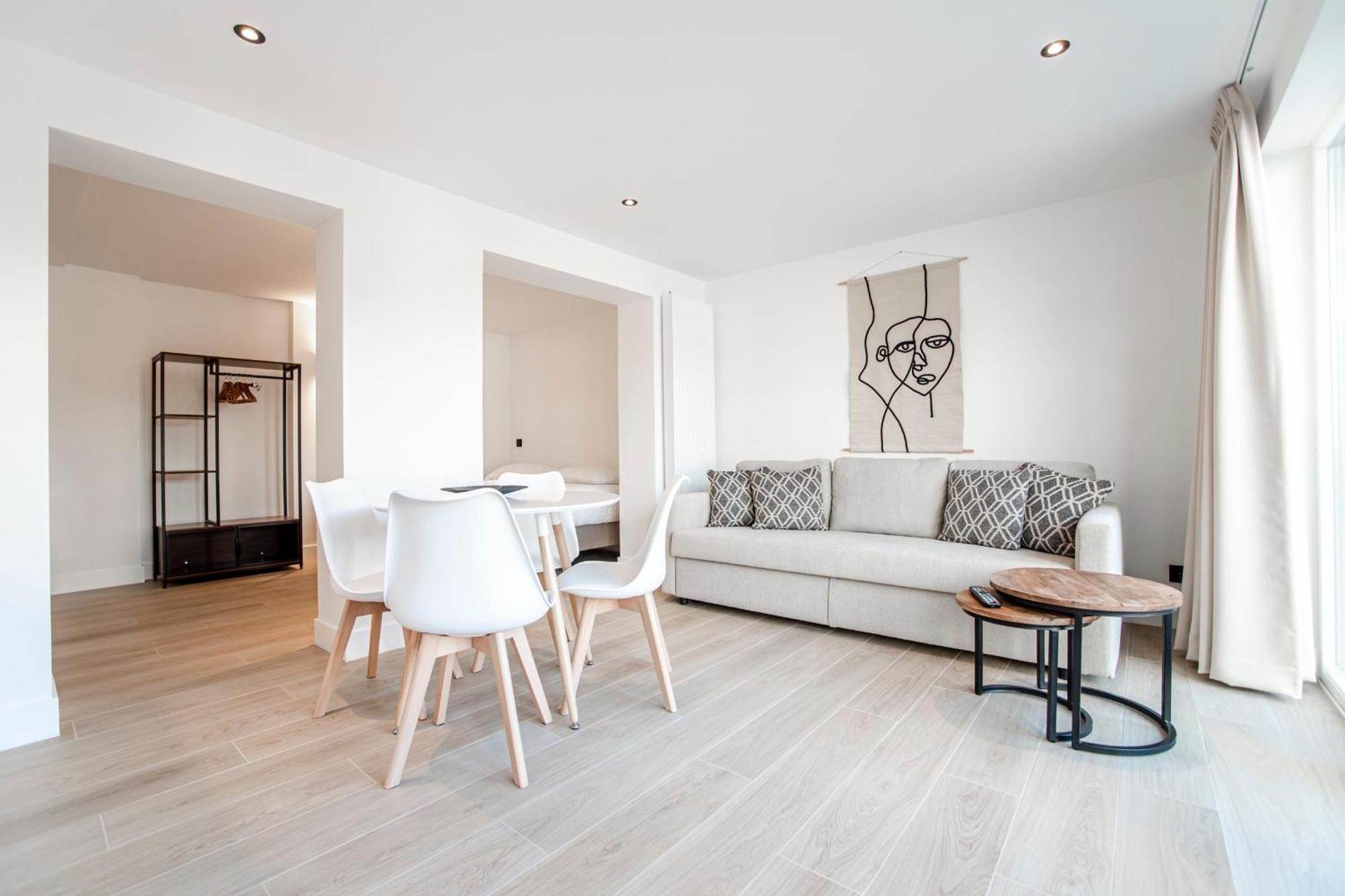 Апартаменты La Casa Alba With Private Parking Зандфорт Экстерьер фото