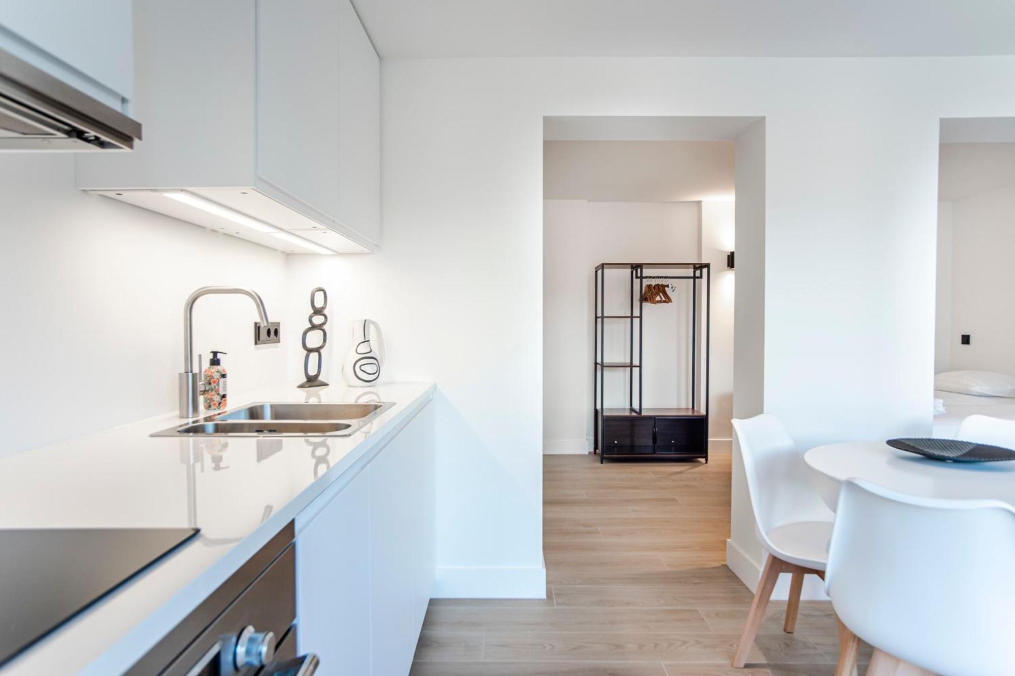 Апартаменты La Casa Alba With Private Parking Зандфорт Экстерьер фото