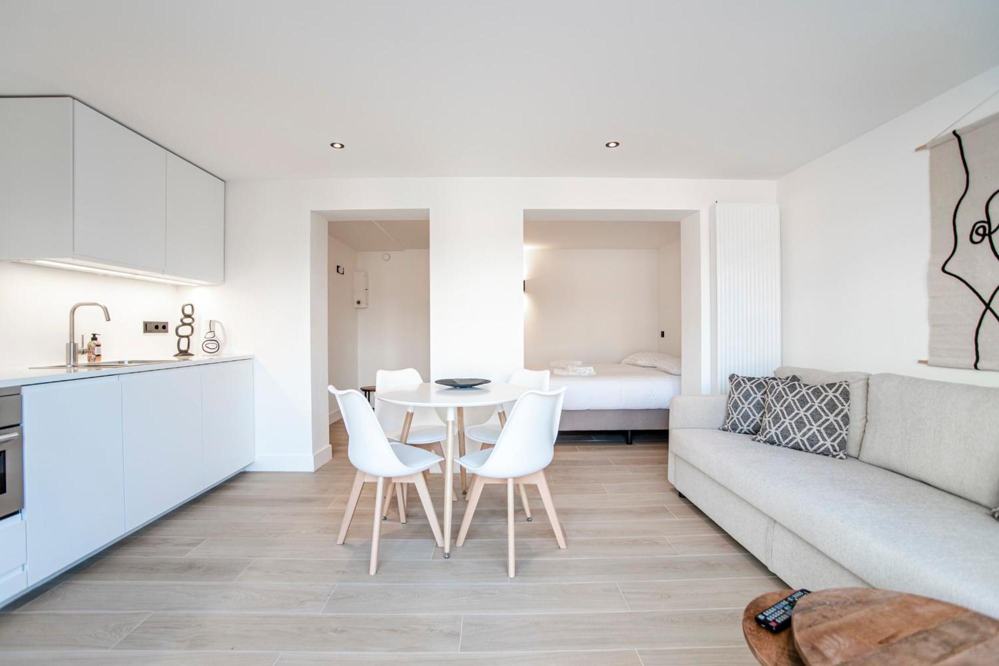 Апартаменты La Casa Alba With Private Parking Зандфорт Экстерьер фото