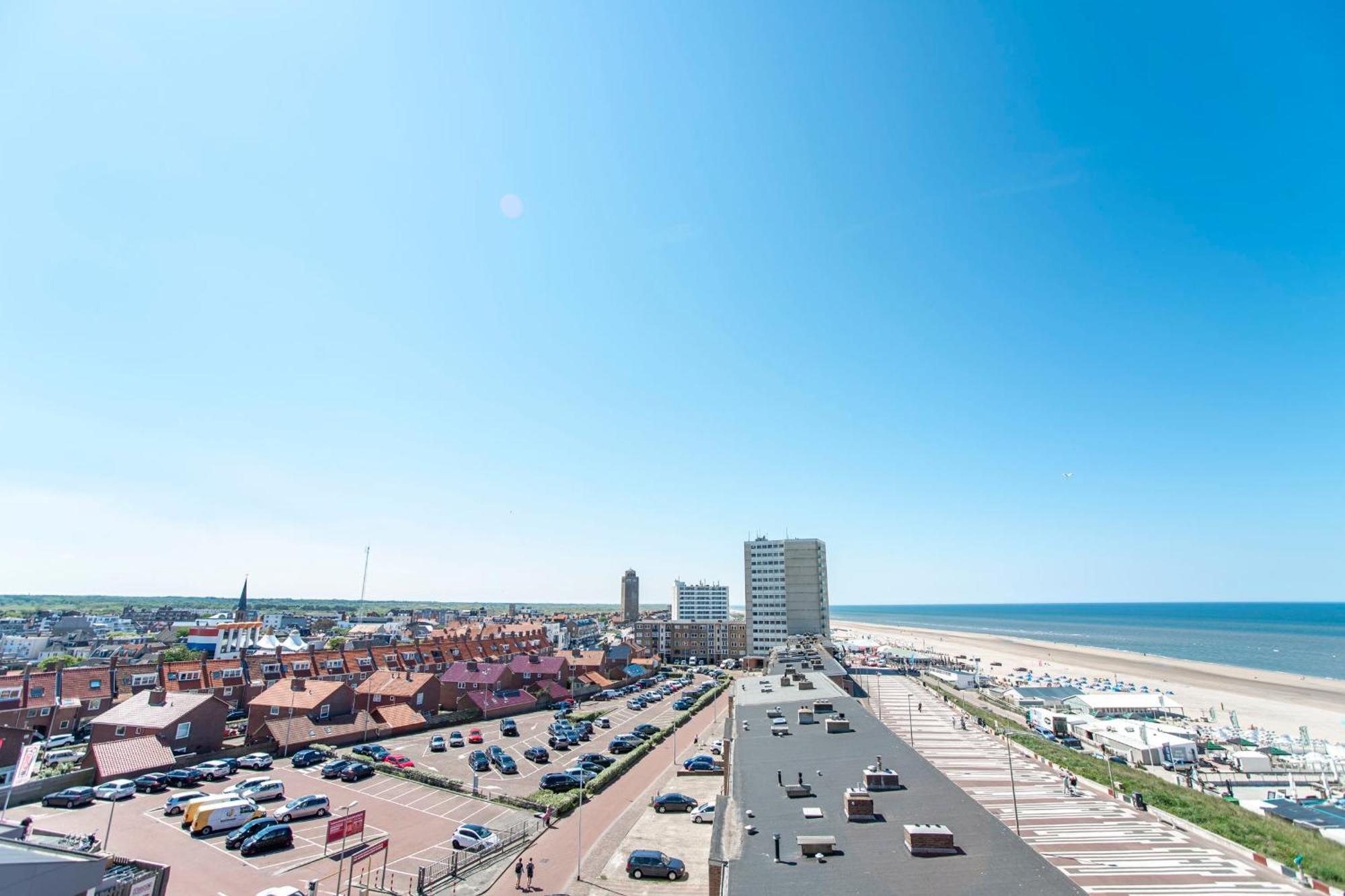 Апартаменты La Casa Alba With Private Parking Зандфорт Экстерьер фото